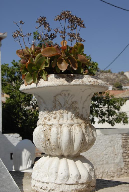 Ippokampos Hotel Hydra  Bagian luar foto