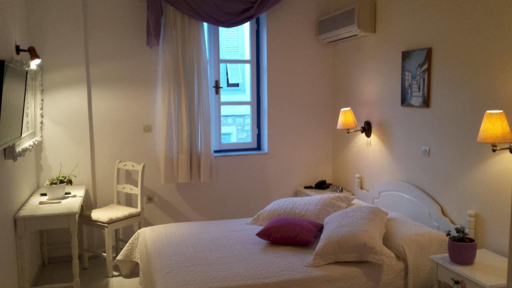 Ippokampos Hotel Hydra  Bagian luar foto